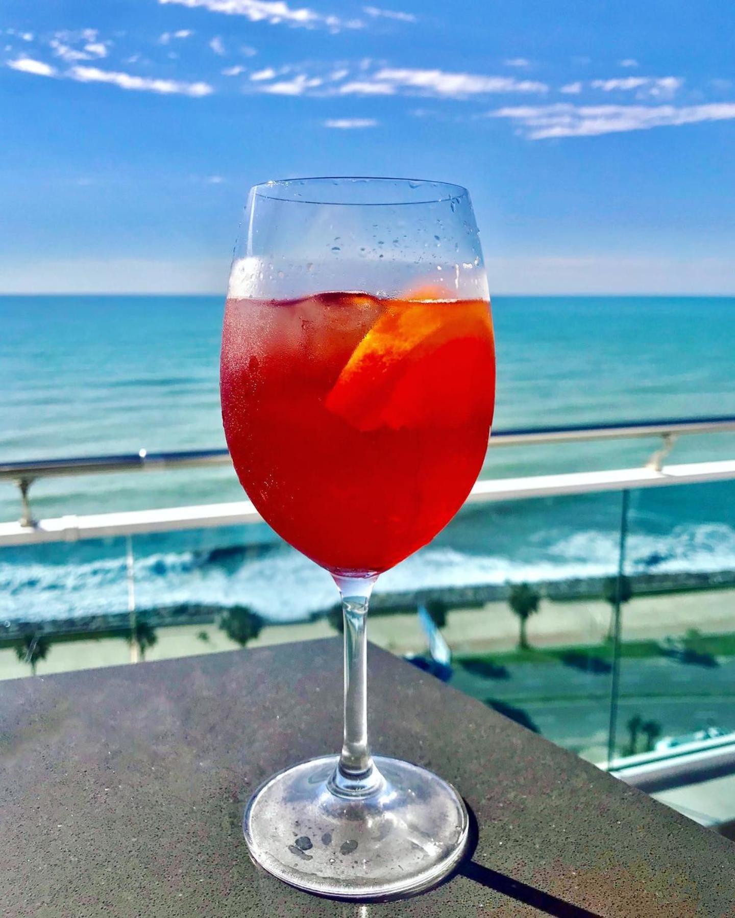 Seagull Beachfront Boutique Hotel 바투미 외부 사진