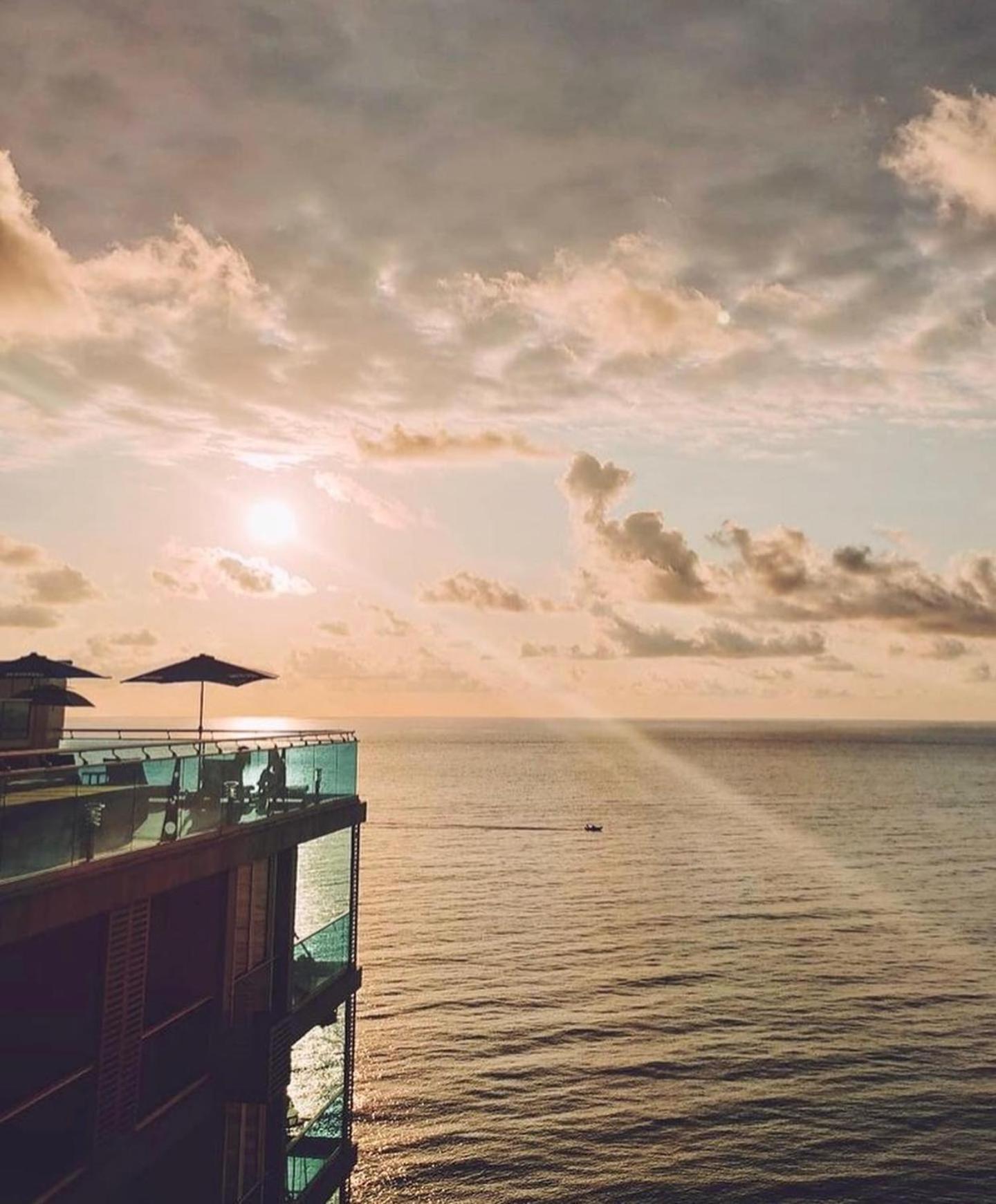 Seagull Beachfront Boutique Hotel 바투미 외부 사진