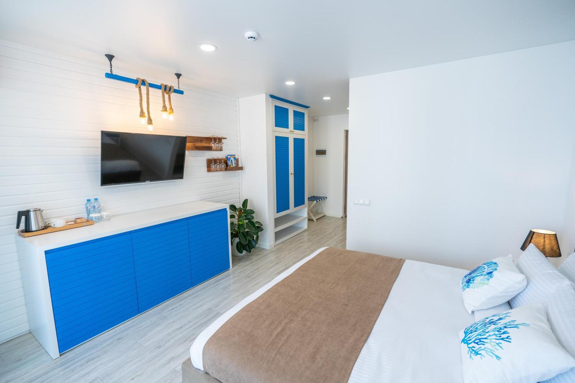 Seagull Beachfront Boutique Hotel 바투미 객실 사진