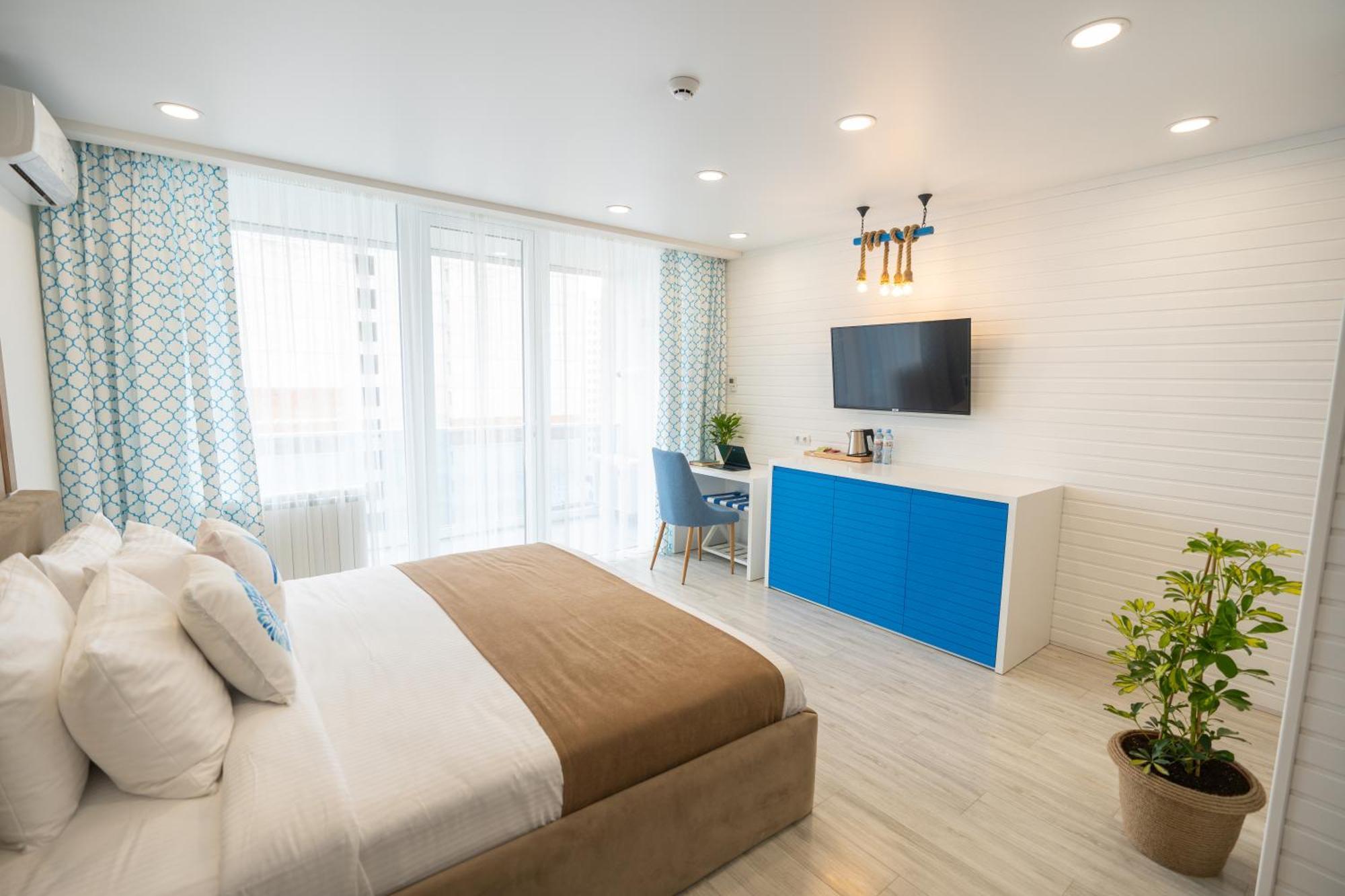 Seagull Beachfront Boutique Hotel 바투미 객실 사진