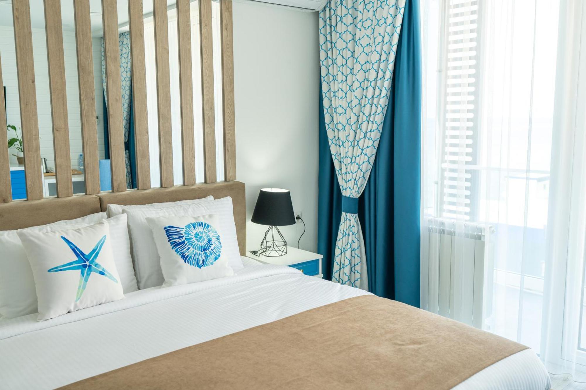 Seagull Beachfront Boutique Hotel 바투미 객실 사진
